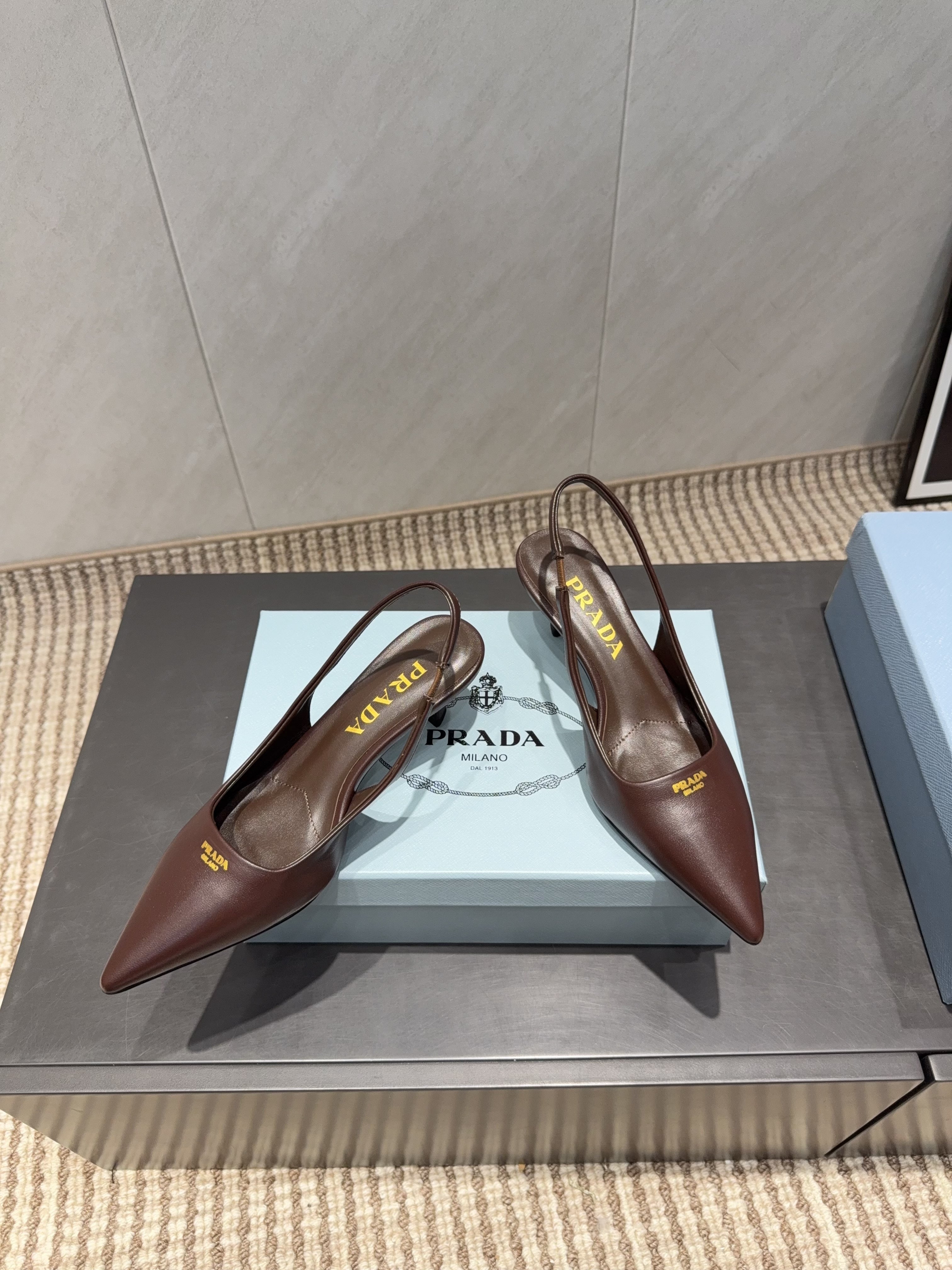 PRADA 26S POINTED TOE SLINGBACK HIGH HEELS 55MM IN DARK BROWN SHEEPSKIN