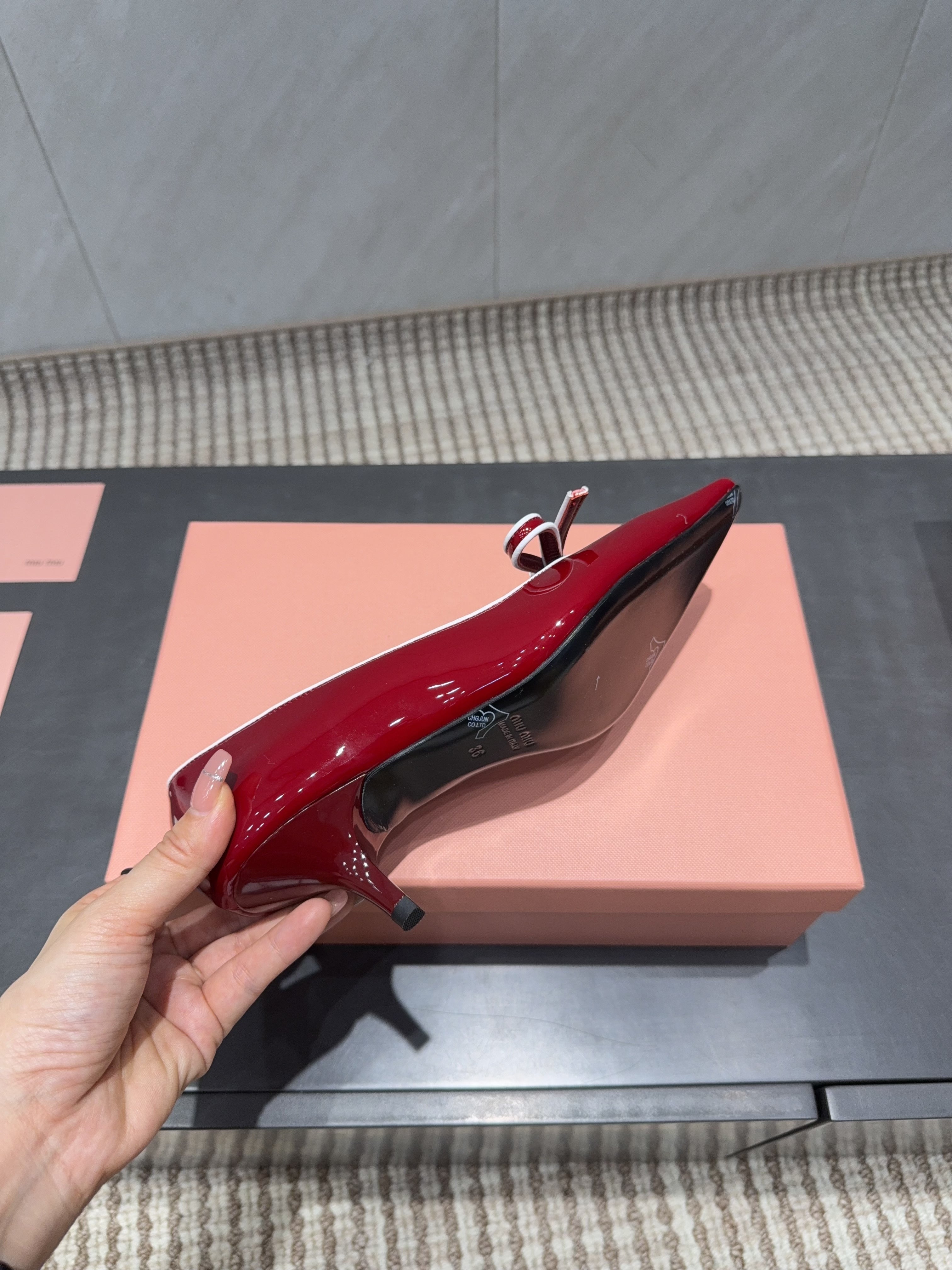 MIUMIU 26S POINTED TOE PUMPS 55MM IN DARK RED CALFSKIN WITH BOW