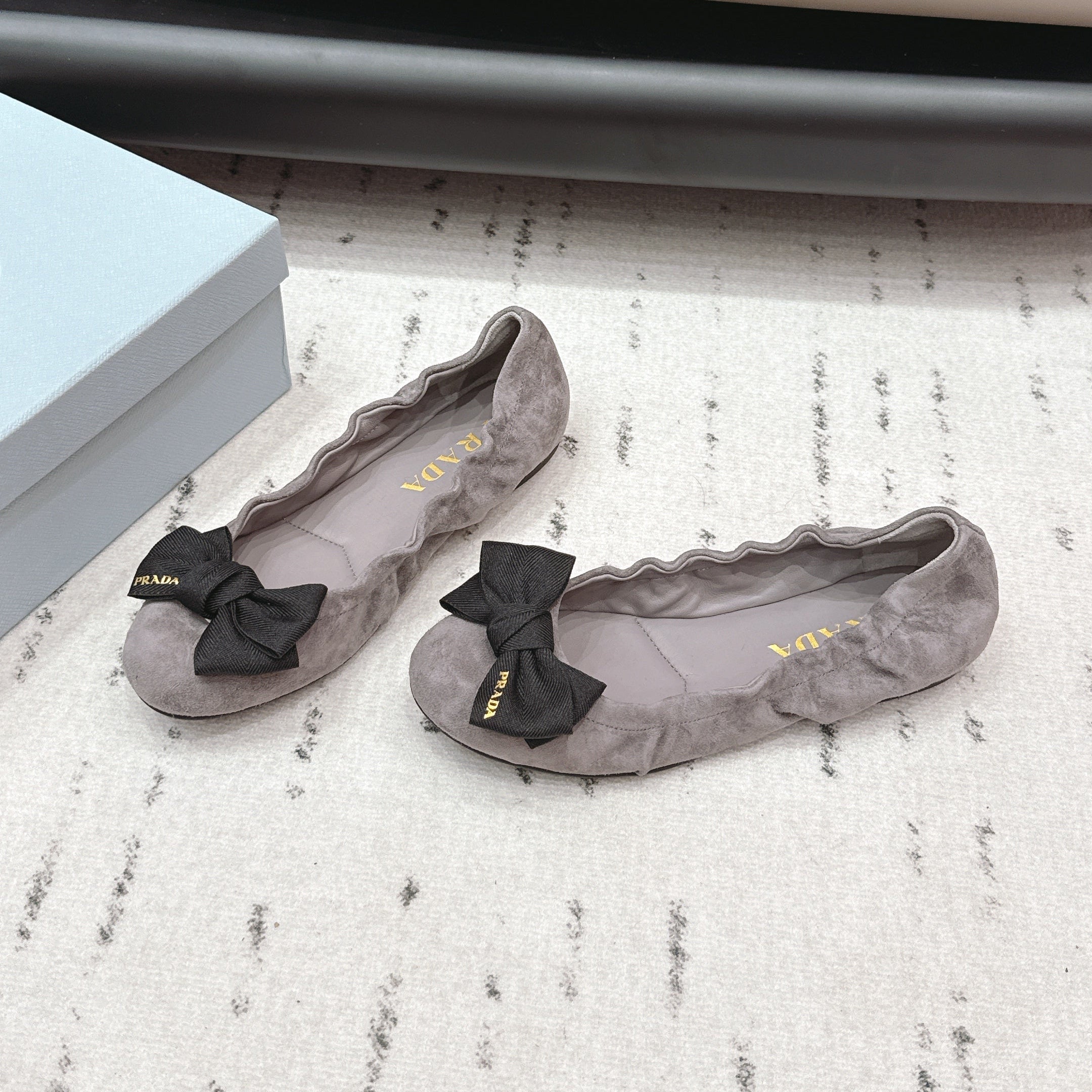 PRADA 26S ROUND TOE FLATS WITH BOW IN TAUPE BROWN SUEDE