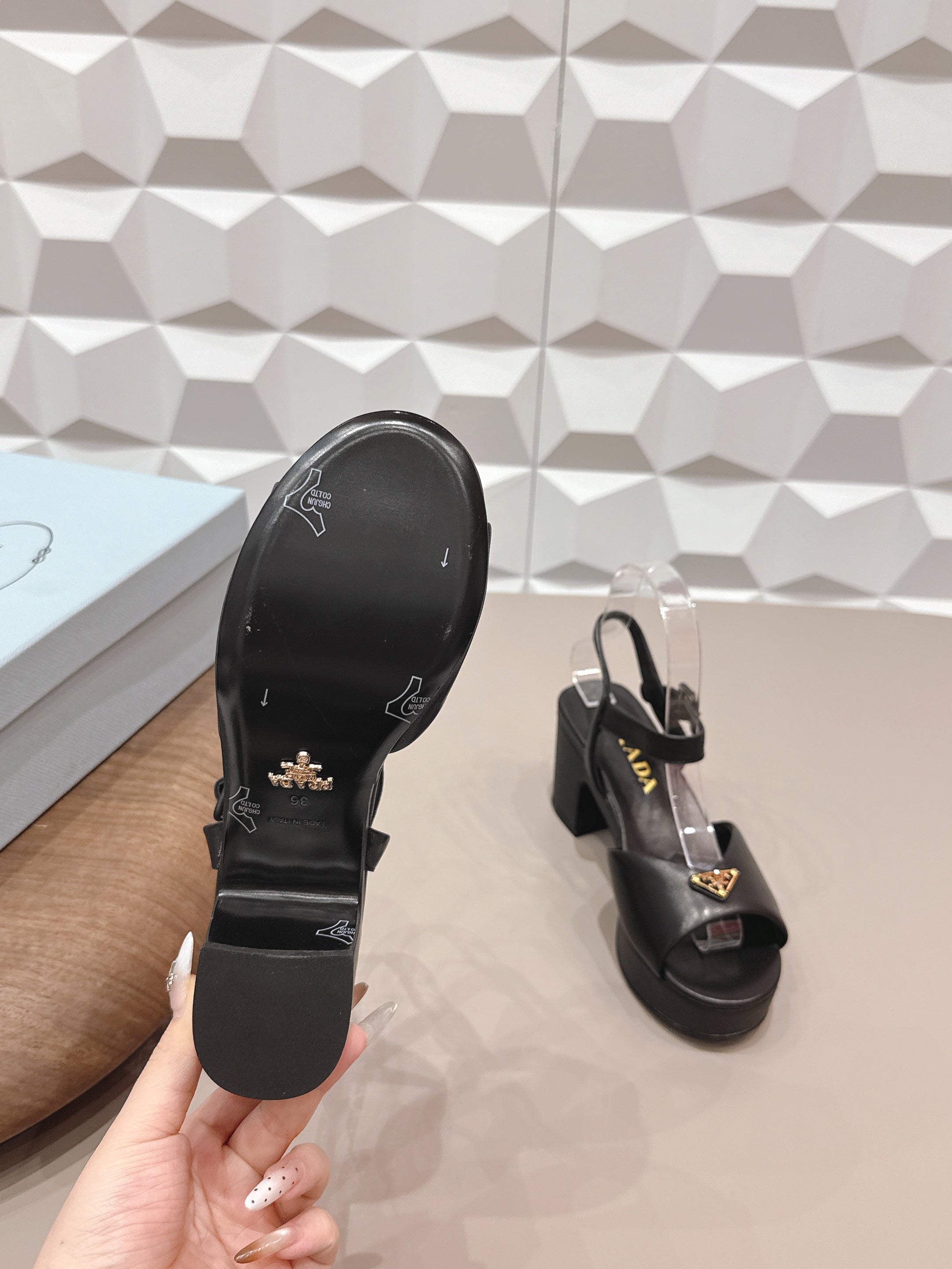 PRADA 26S HEELED SANDALS 75MM IN BLACK CALFSKIN WITH LOGO