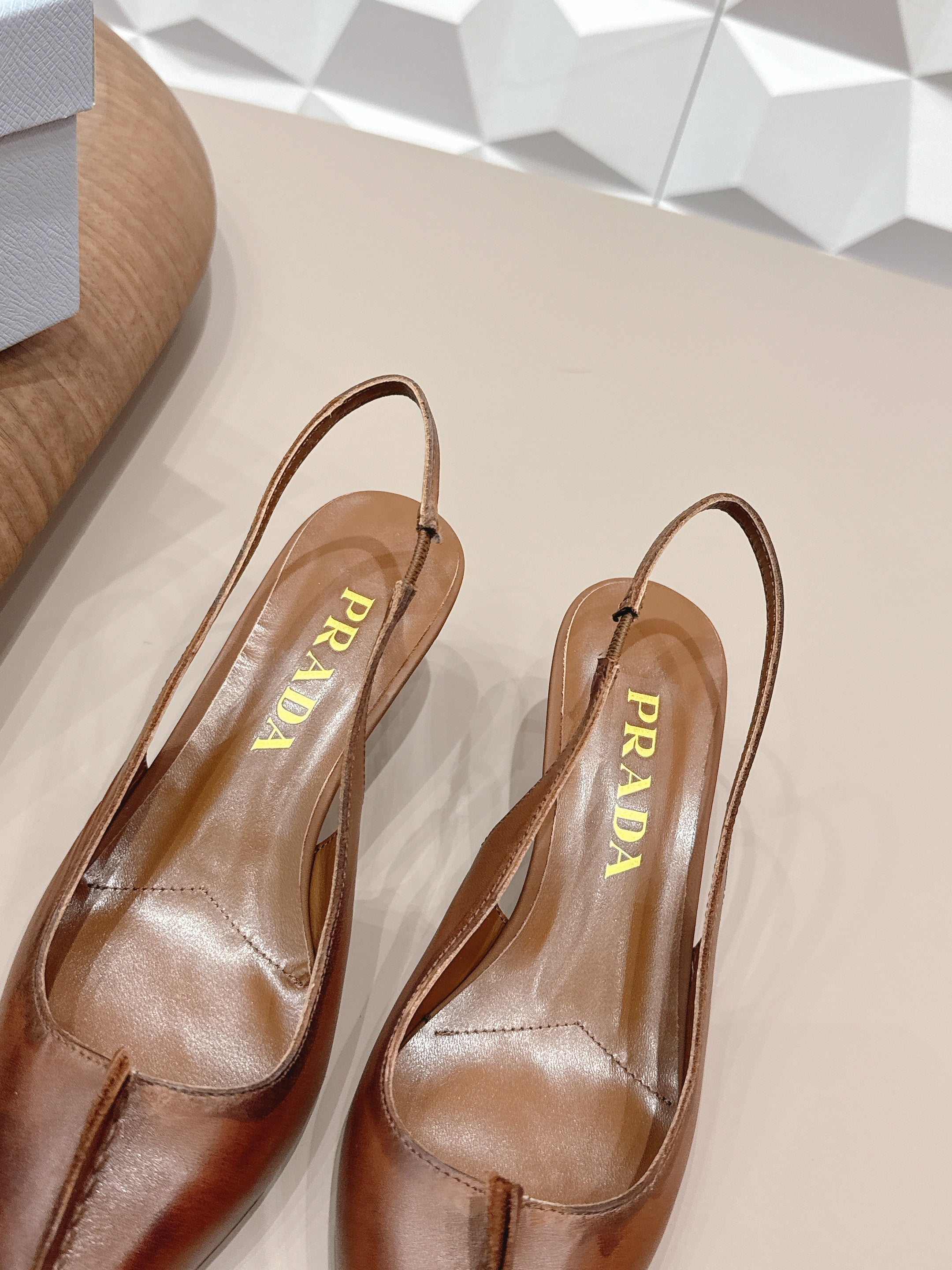 PRADA 26S POINTED TOE SLINGBACK HIGH HEELS 55MM IN BROWN CALFSKIN