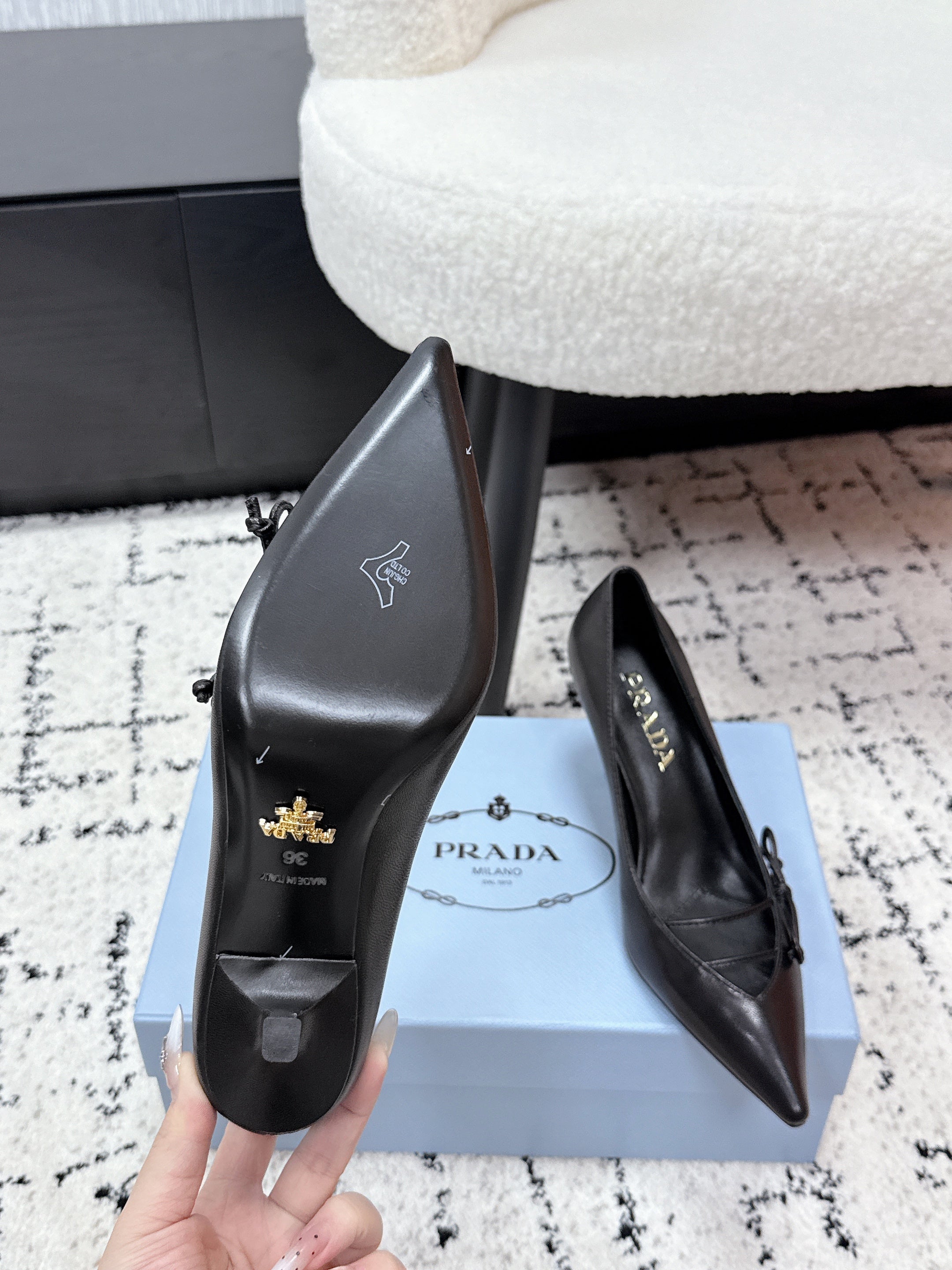 PRADA 26S POINTED-TOE HIGH HEELS 75MM IN BLACK CALFSKIN
