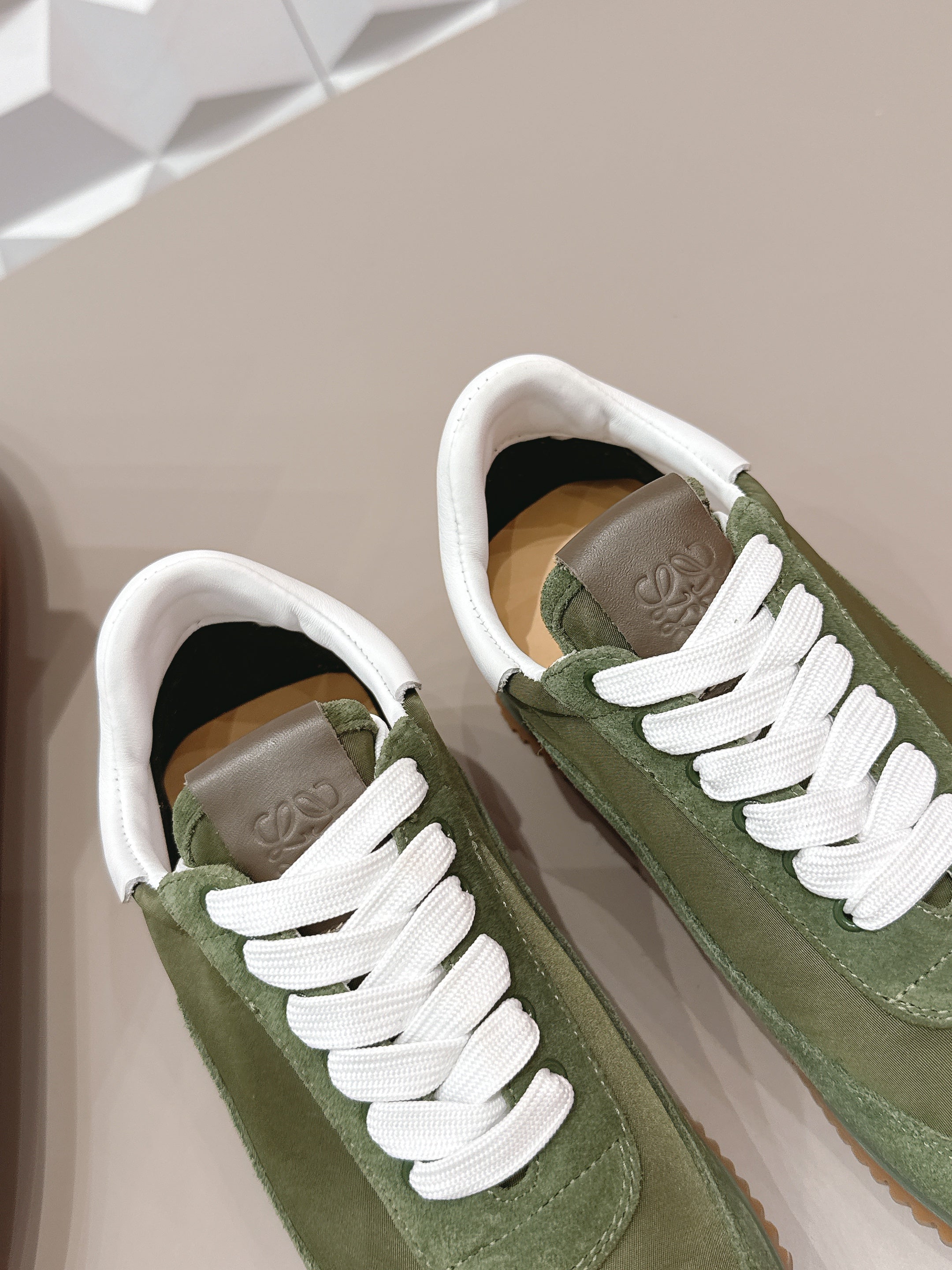 LOEWE 26S FLOW RUNNER SNEAKER IN DARK OLIVE GREEN SUEDE AND WHITE CALFSKIN