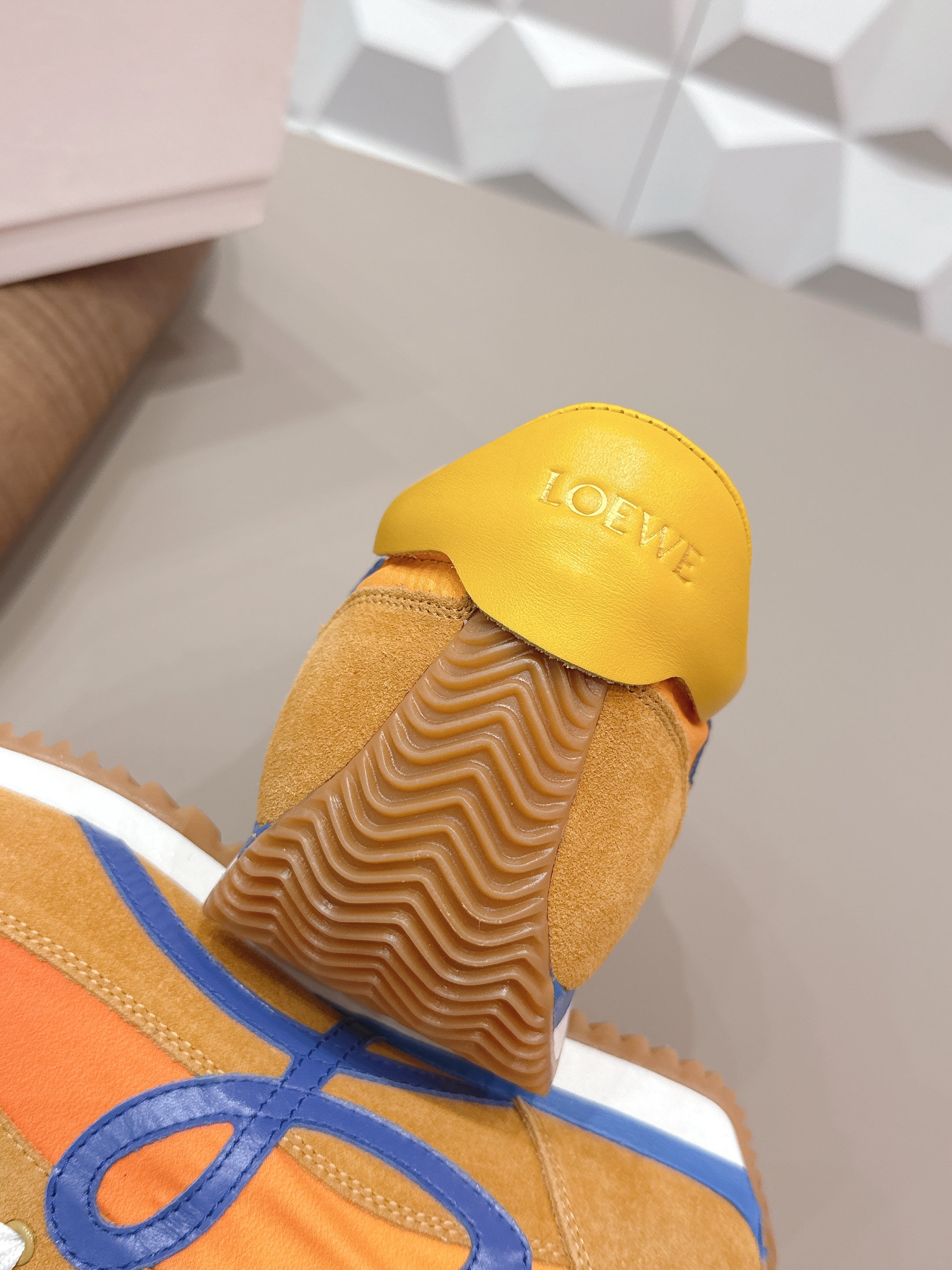 LOEWE 26S FLOW RUNNER SNEAKER IN CARAMEL BROWN SUEDE AND GOLDEN YELLOW CALFSKIN