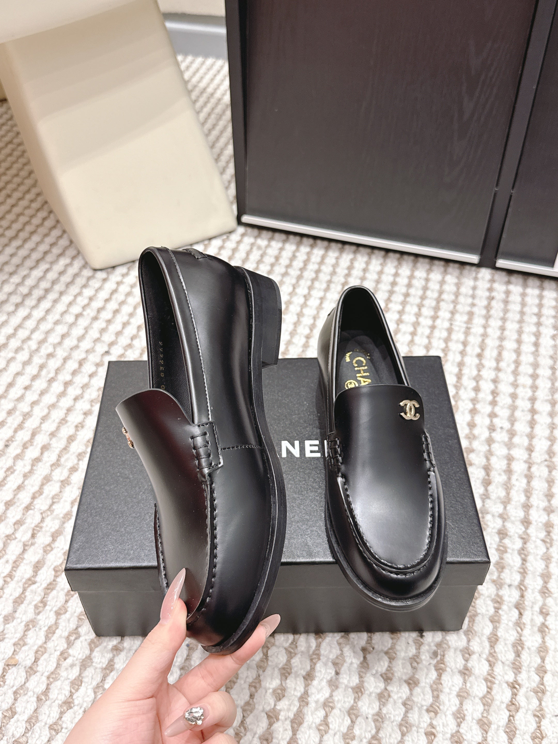 CHANEL 26S LOAFERS IN BLACK CALFSKIN