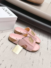 LOEWE 26S FLAT SANDALS IN PINK LOGO GOLD HARDWARE