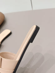 HM 26S GIULIA SANDAL IN NUDE BEIGE CALFSKIN SILVER HARDWARE