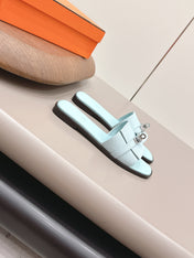 HM 26S GIULIA SANDAL IN ICE BLUE EPSOM CALFSKIN SILVER HARDWARE