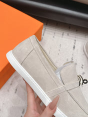 HM 26S KELLY PARIS LOAFERS IN CREAM WHITE SUEDE SILVER HARDWARE