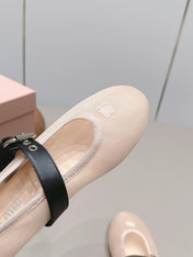 MIUMIU 26S BALLERINAS IN BEIGE MESH AND BLACK CALFSKIN