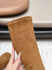 GUCCI 26S TALL BOOTS 55 MM IN CAMEL BROWN SUEDE