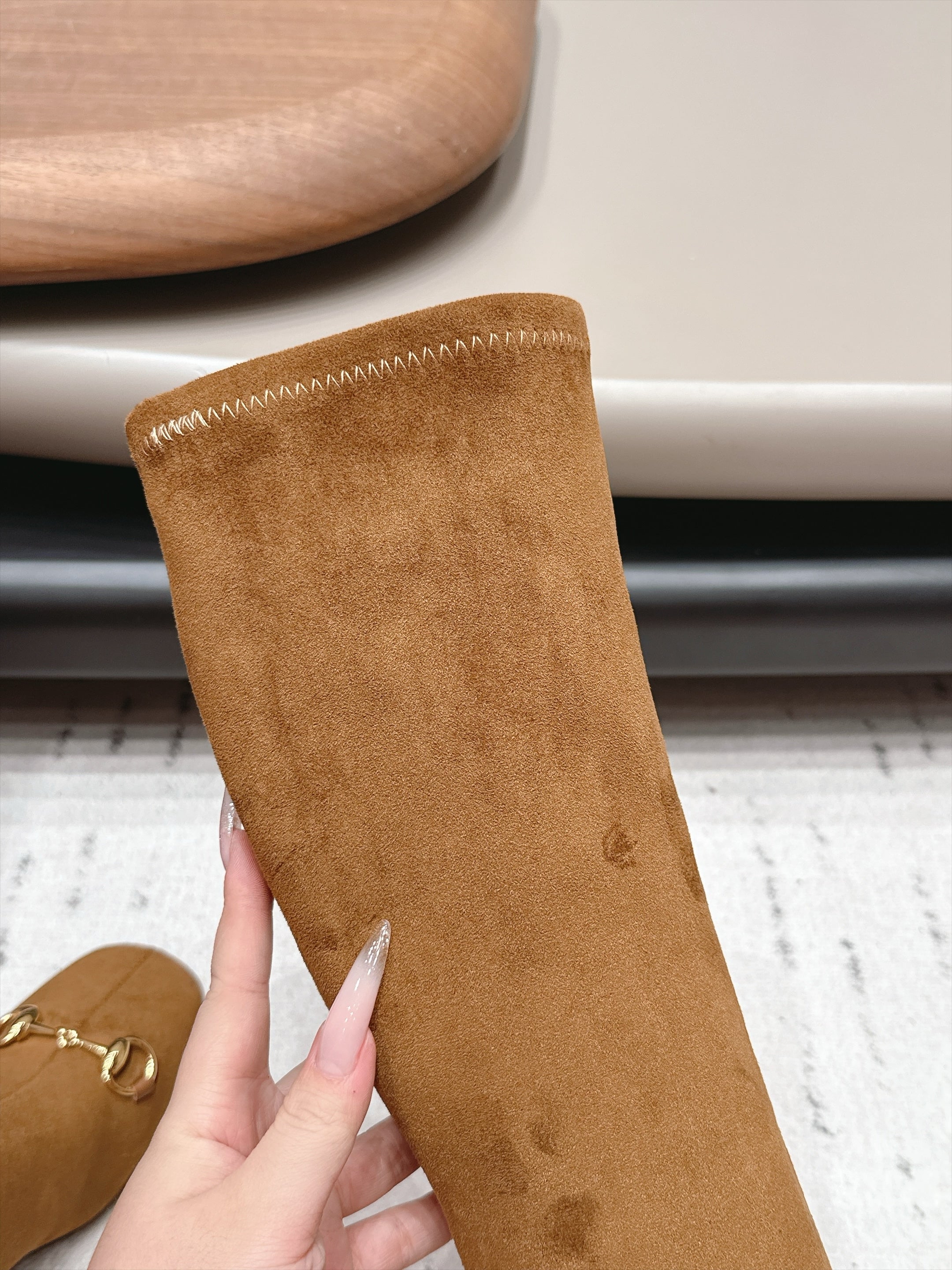 GUCCI 26S TALL BOOTS 55 MM IN CAMEL BROWN SUEDE