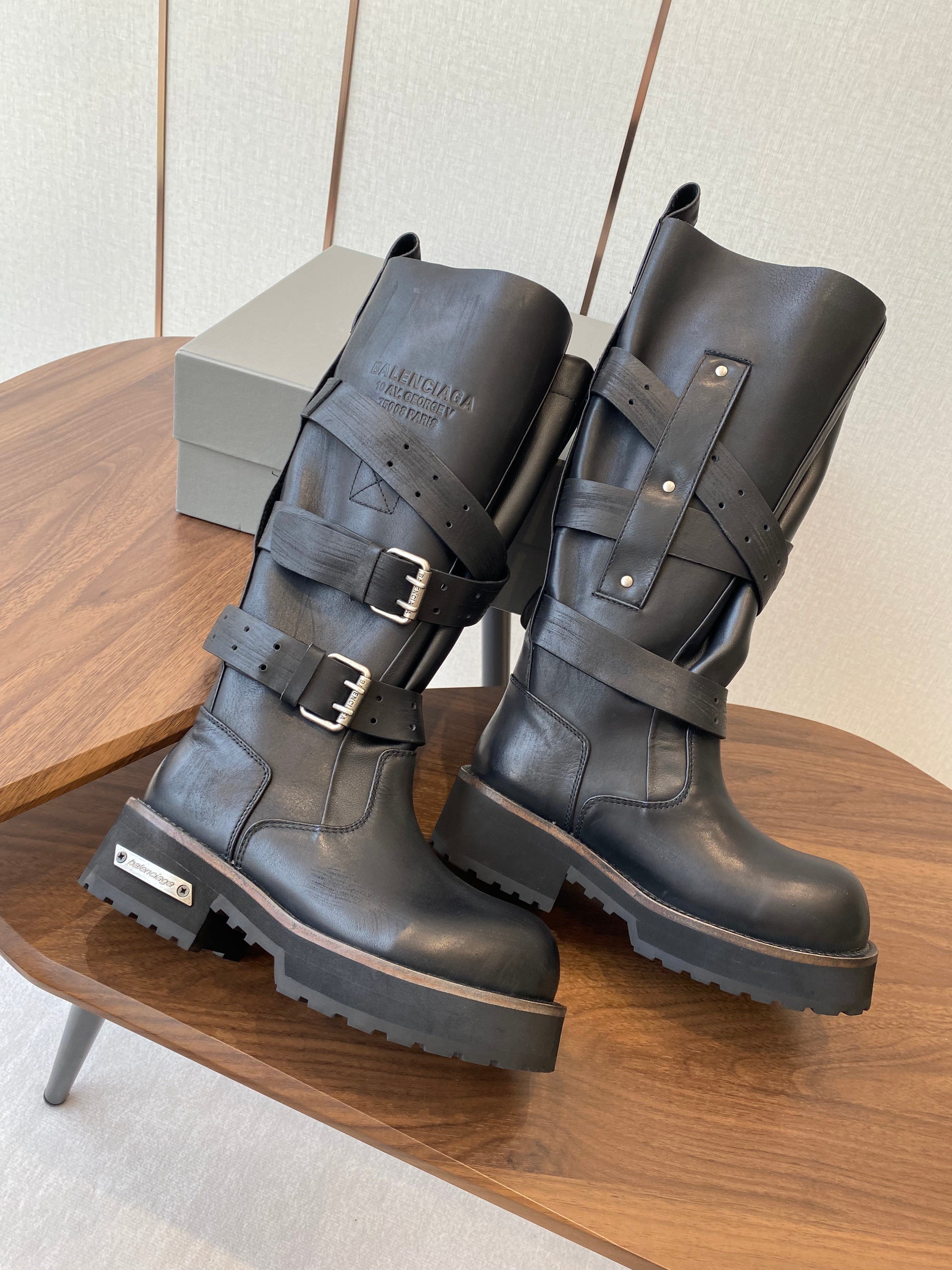 BALEN HIGH BUCKLE BOOTS IN BLACK CALFSKIN