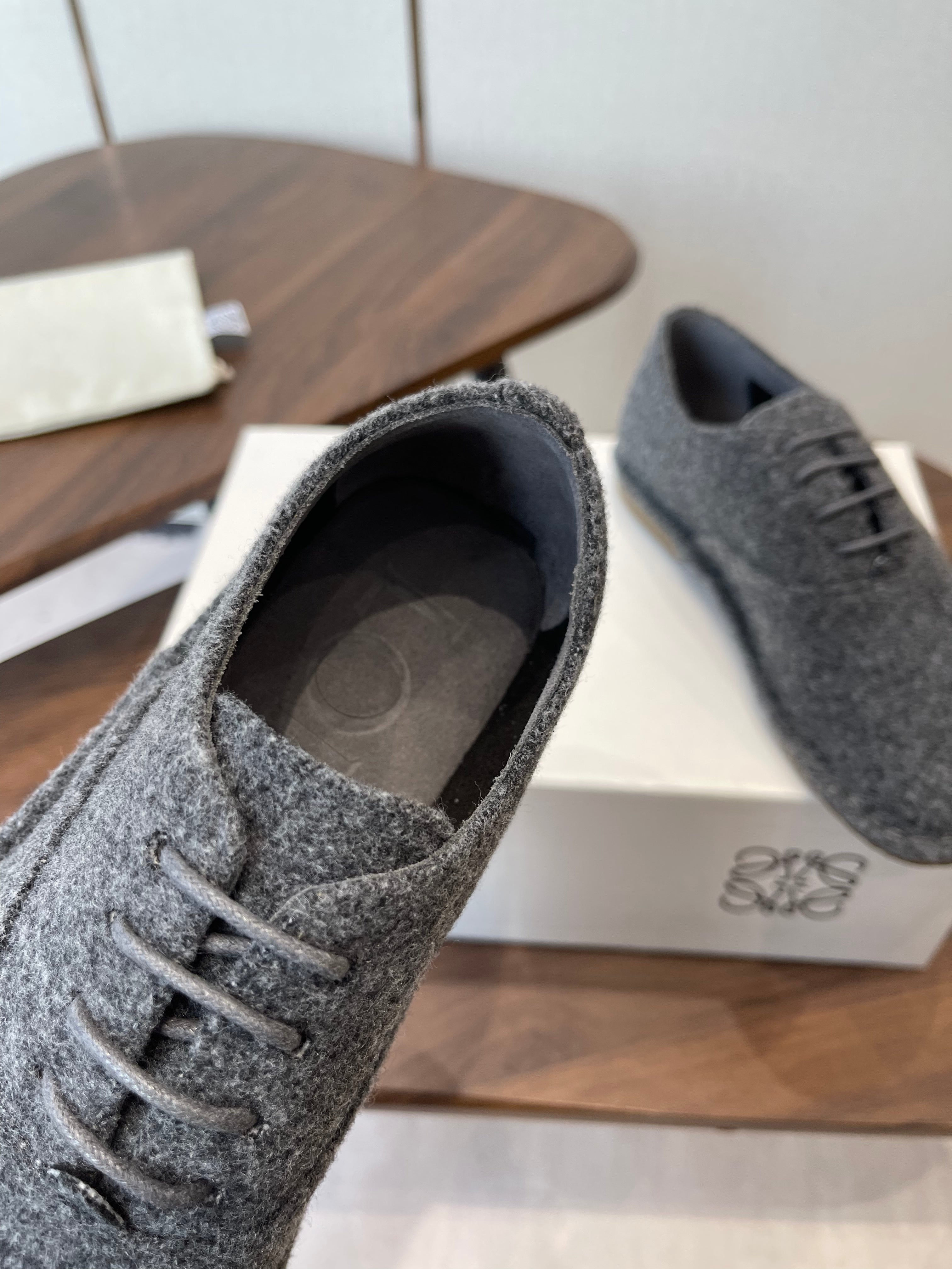 LOEWE 26S FOLIO DERBY SHOES IN DARK GRAY SUEDE