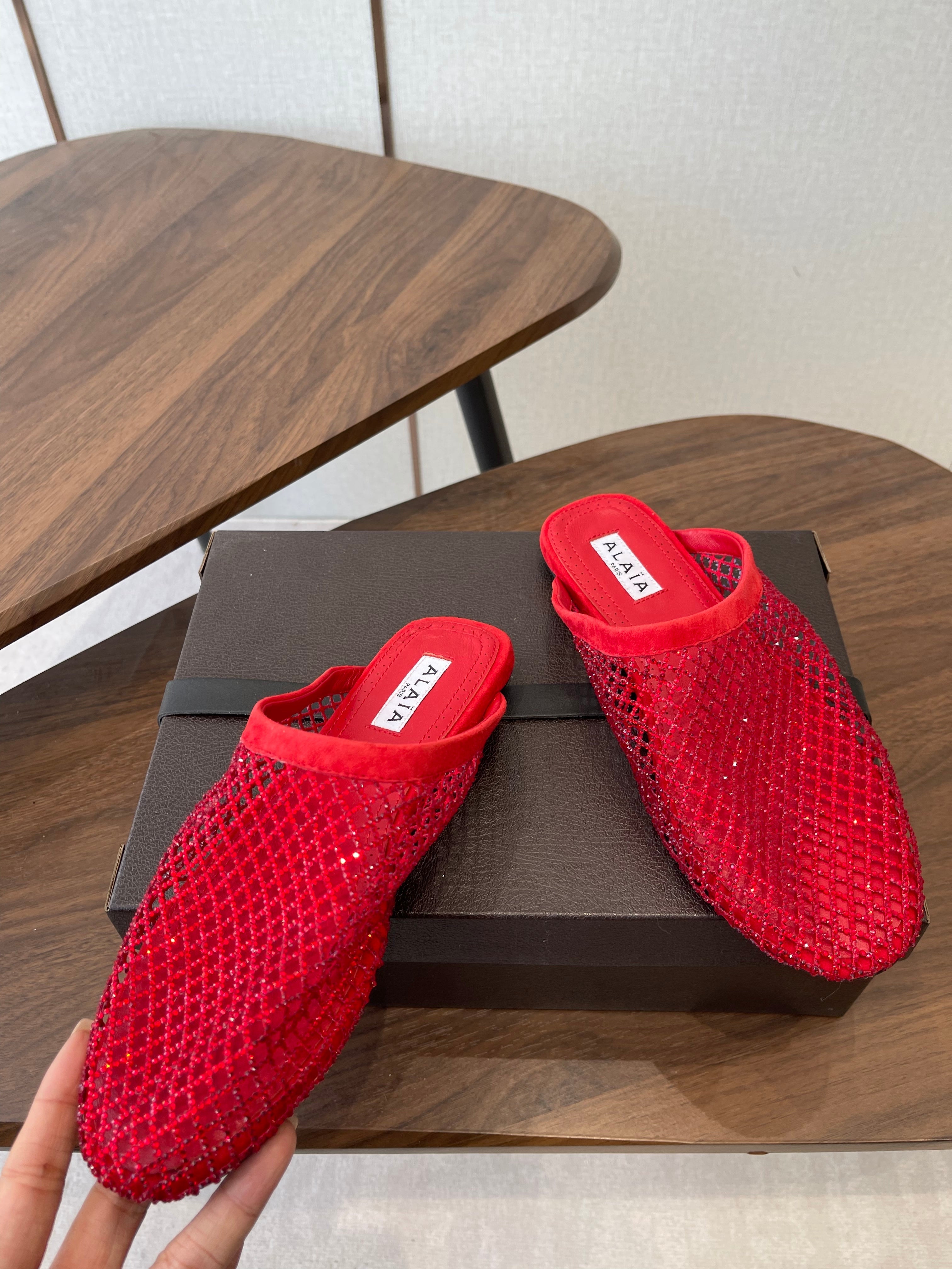 ALAIA 26S FLAT MULES IN RED SUEDE AND MESH RHINESTONE-EMBELLISHED