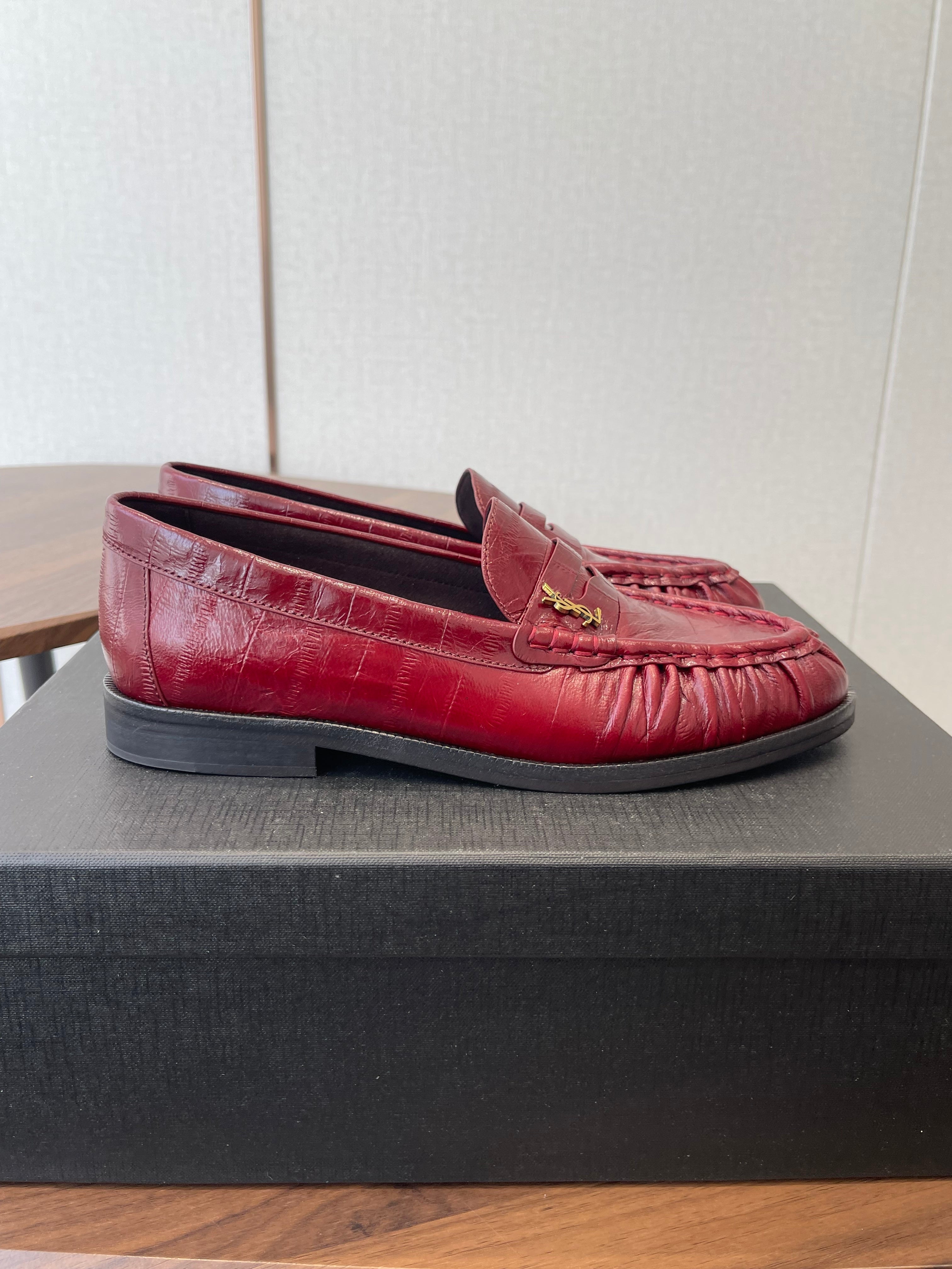 YSL 26S LOAFER IN DARK RED CALFSKIN
