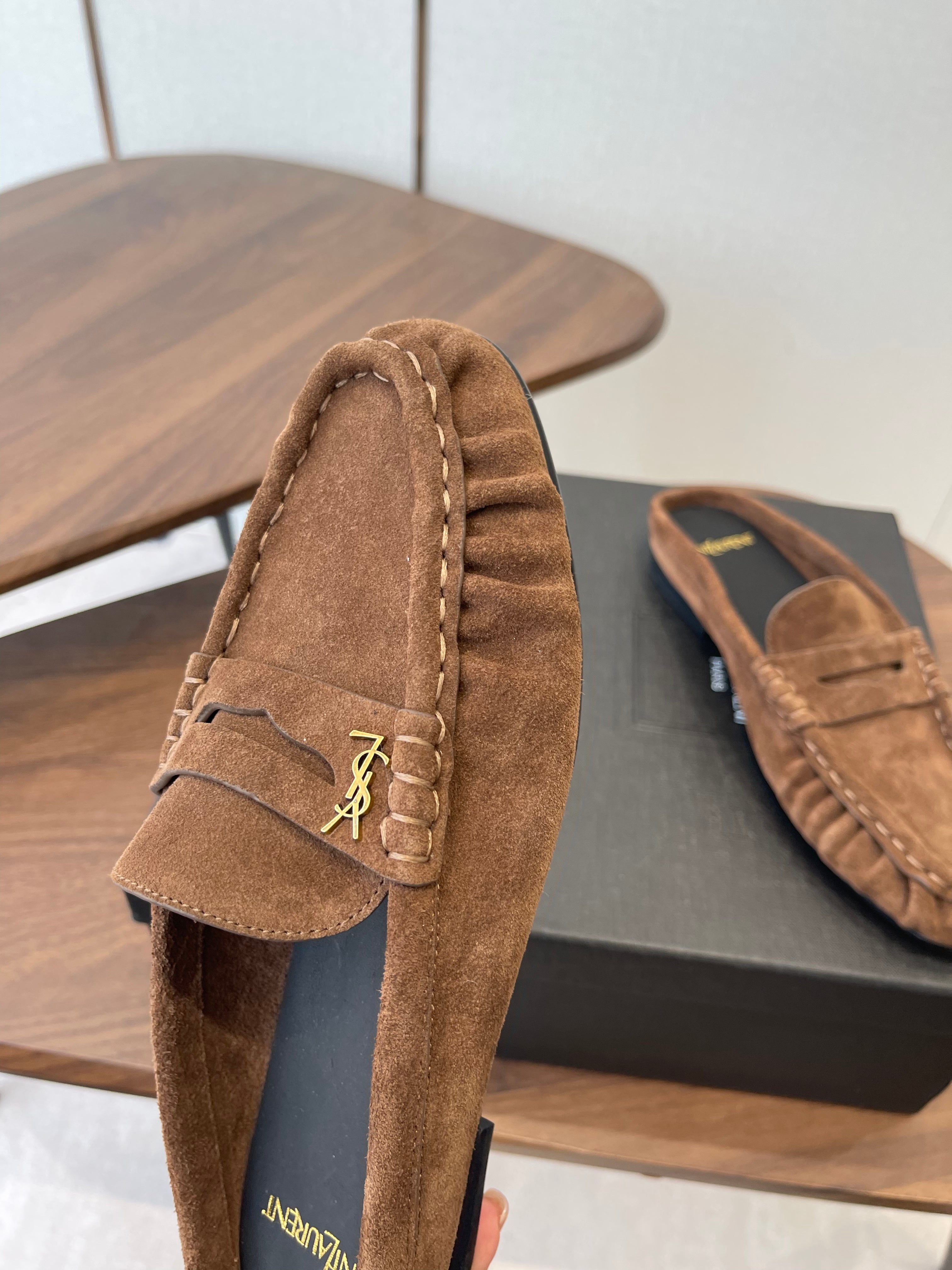 YSL 26S LOAFER MULES IN BROWN SUEDE