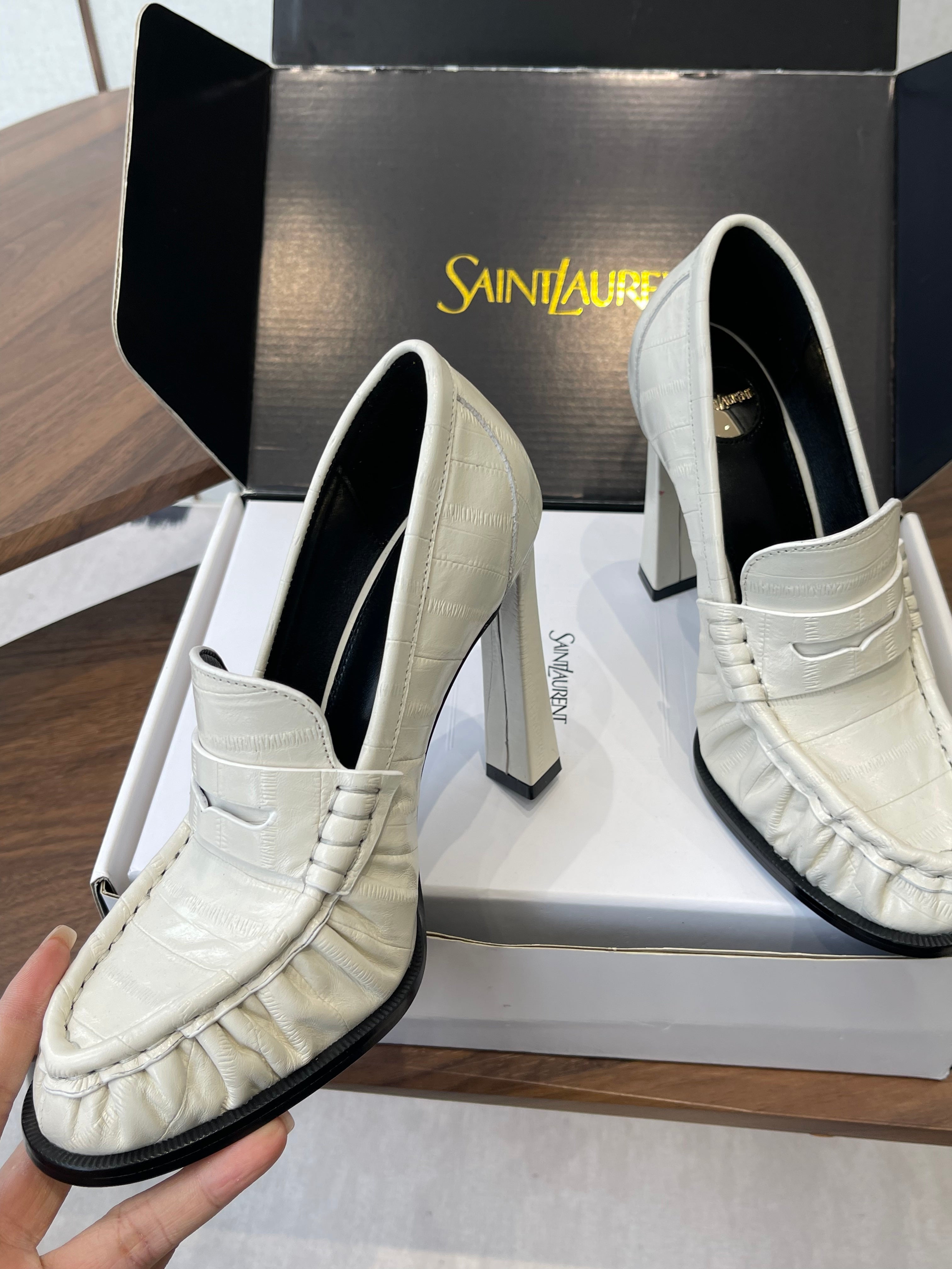 YSL 26S HEELED LOAFERS 100 MM IN WHITE CALFSKIN