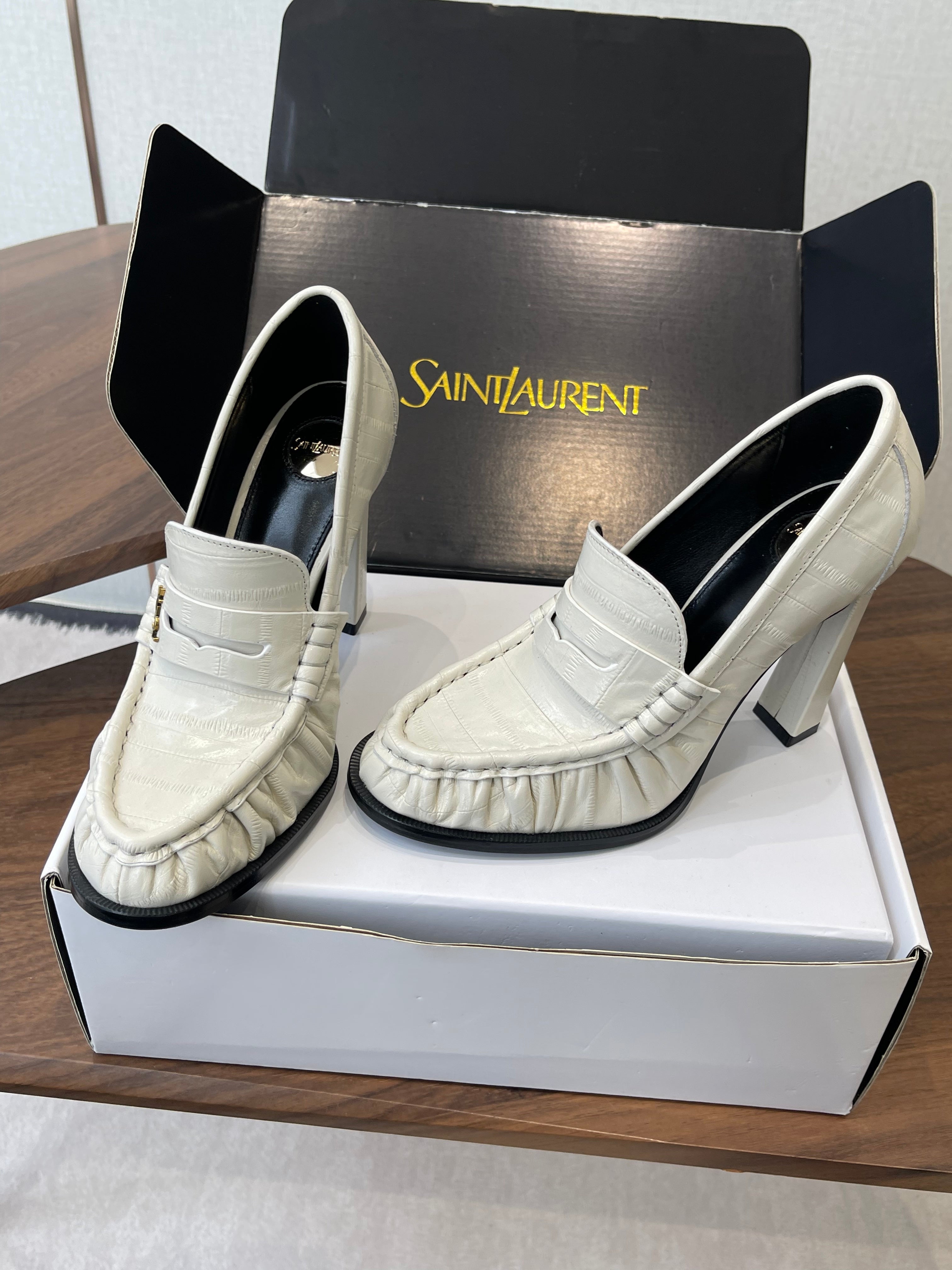 YSL 26S HEELED LOAFERS 100 MM IN WHITE CALFSKIN