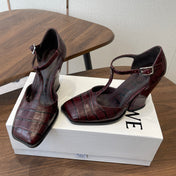 LOEWE 26S ONDA 90MM T-STRAP HIGH-HEEL SHOES IN WINE RED EMBOSSED CROCODILE CALFSKIN