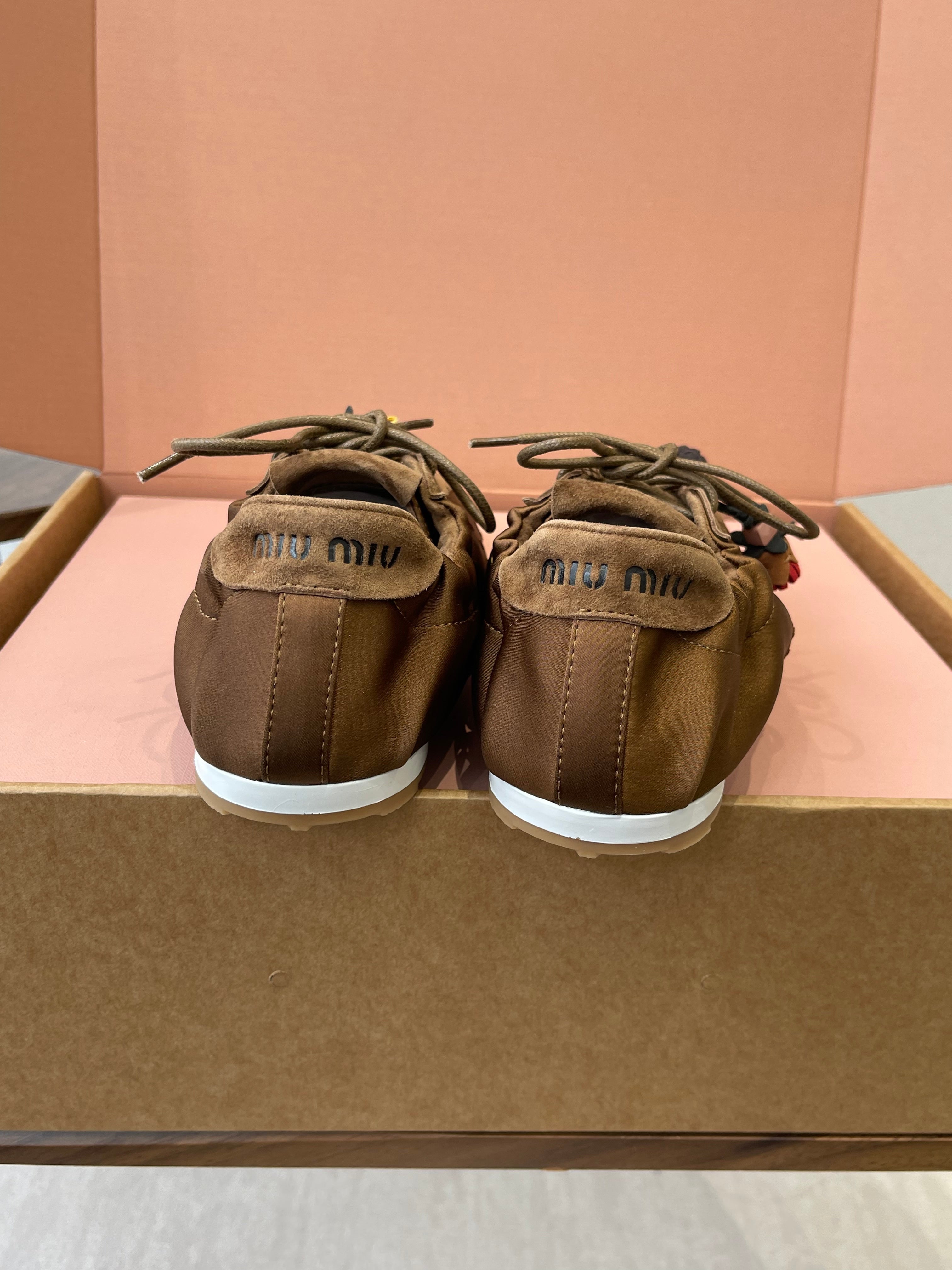 MIUMIU 26S SNEAKERS IN DARK BROWN PLUME SATIN