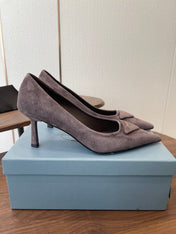 PRADA 26S POINTED TOE HIGH HEELS 75MM IN TAUPE BROWN SUEDE WITH LOGO
