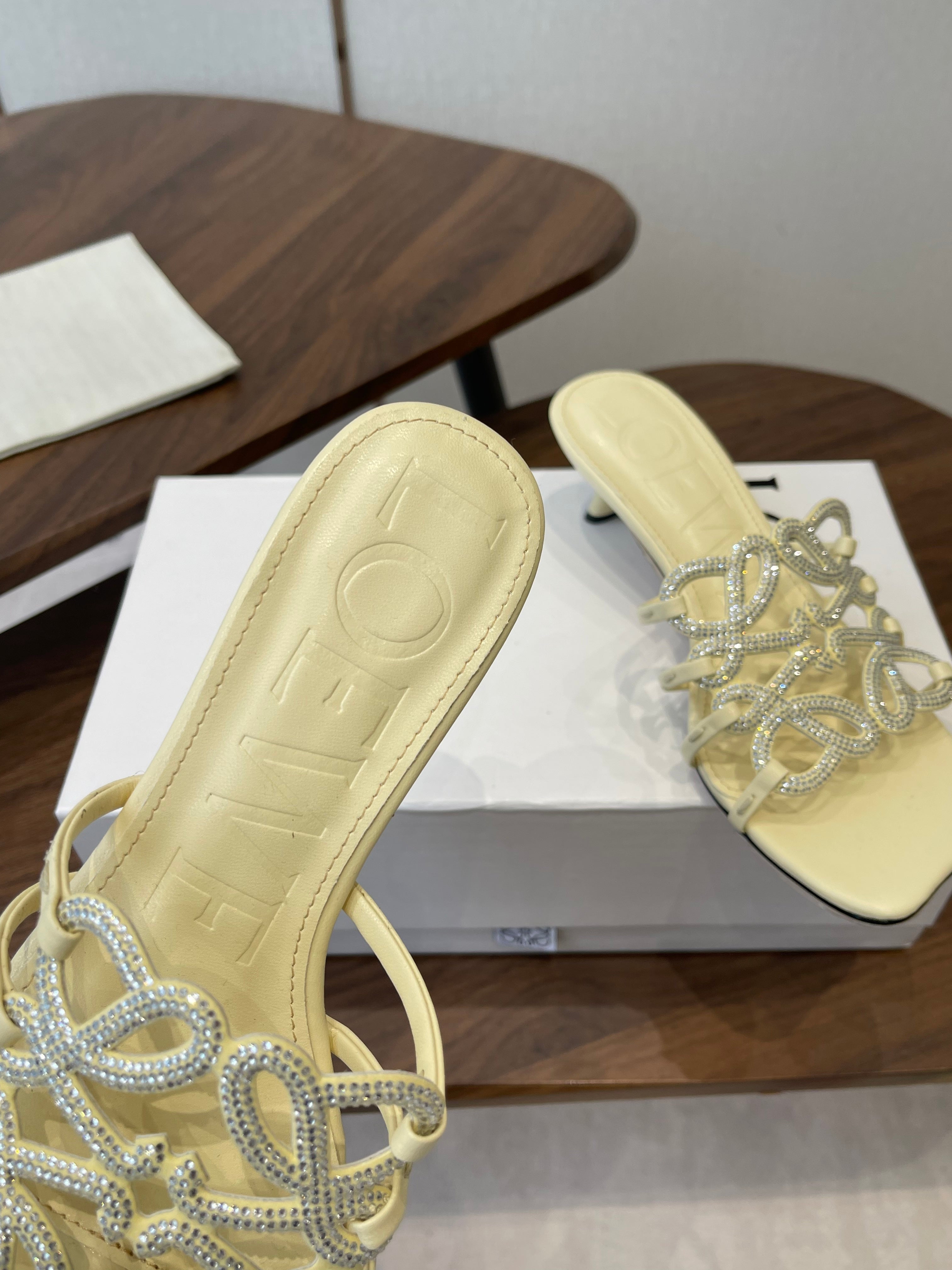 LOEWE 26S HIGH HEEL SANDALS IN LIGHT YELLOW CALFSKIN WITH CRYSTALS