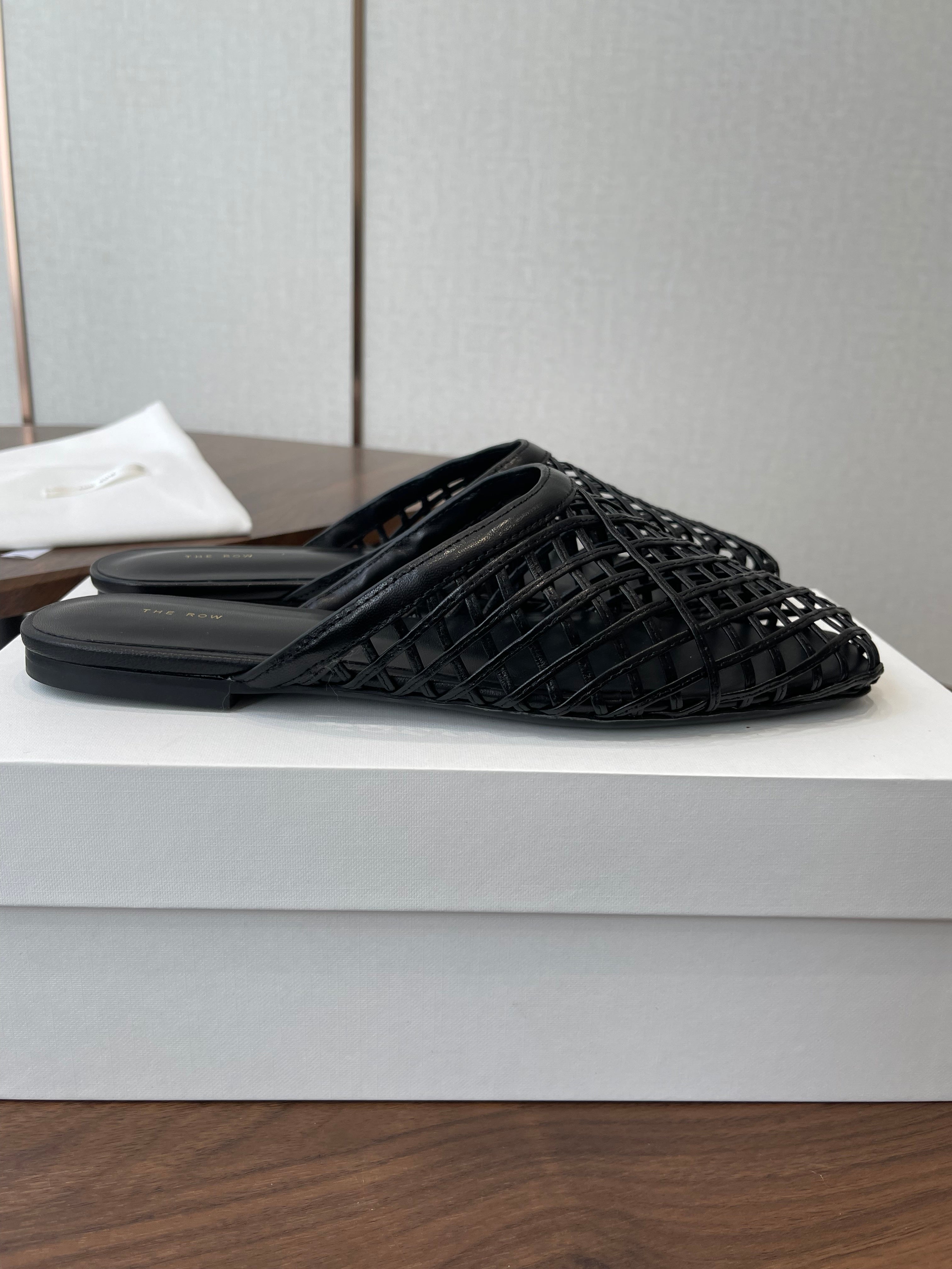 THE ROW 26S MULE SANDALS IN BLACK CALFSKIN