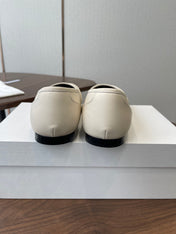 THE ROW 26S SQUARE TOE  BALLET FLATS IN CREAM WHITE CALFSKIN