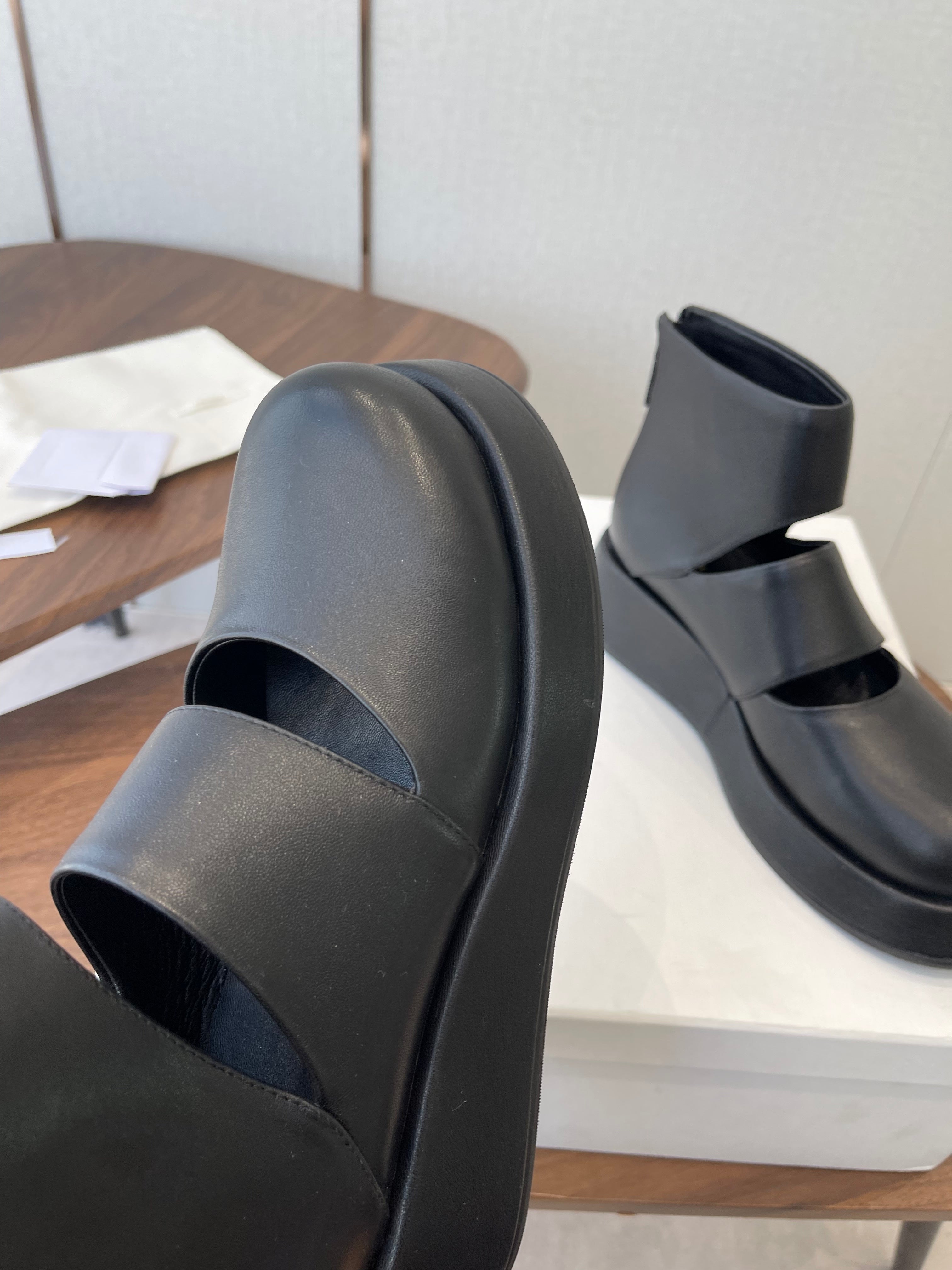 THE ROW 26S PLATFORM MARY JANE IN BLACK CALFSKIN