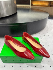 BOTTEGA VENETA 26S BALLET FLATS IN RED CALFSKIN