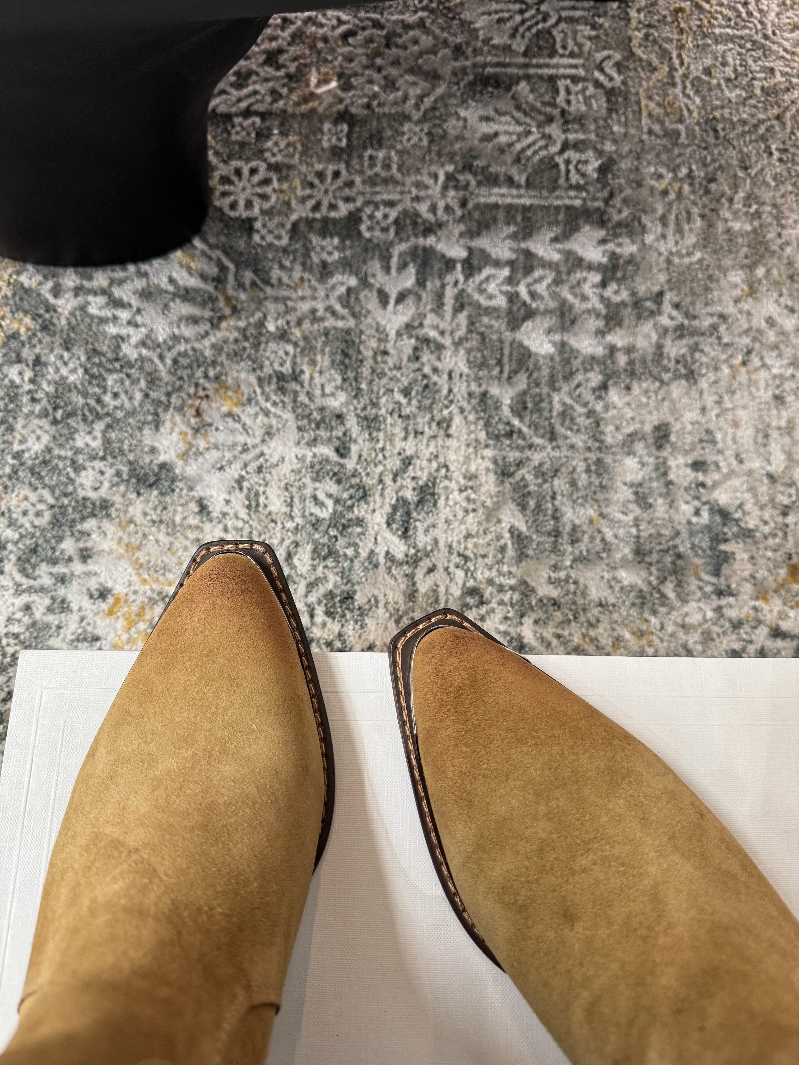 CELINE 26S ANKLE BOOTS 55 MM IN CAMEL BROWN SUEDE