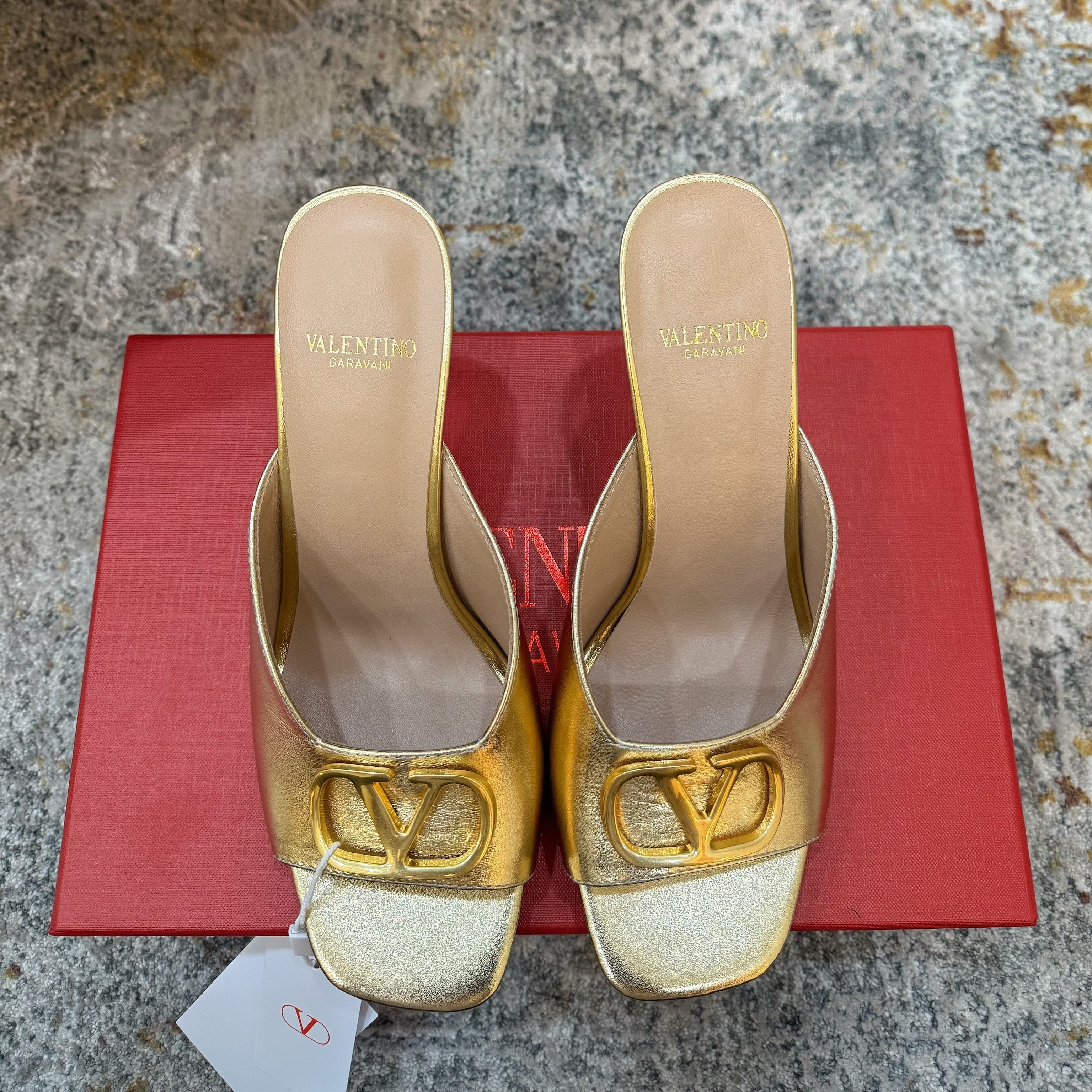 VALENTINO 26S HIGH HEEL SANDALS 105 MM IN METALLIC GOLD CALFSKIN