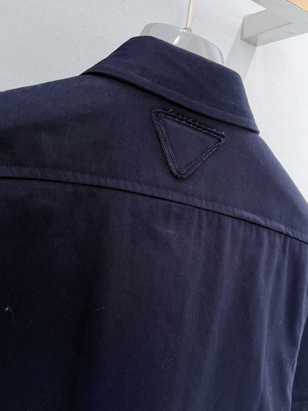 PRADA 26S SHORT-SLEEVE SHIRT STYLE 883