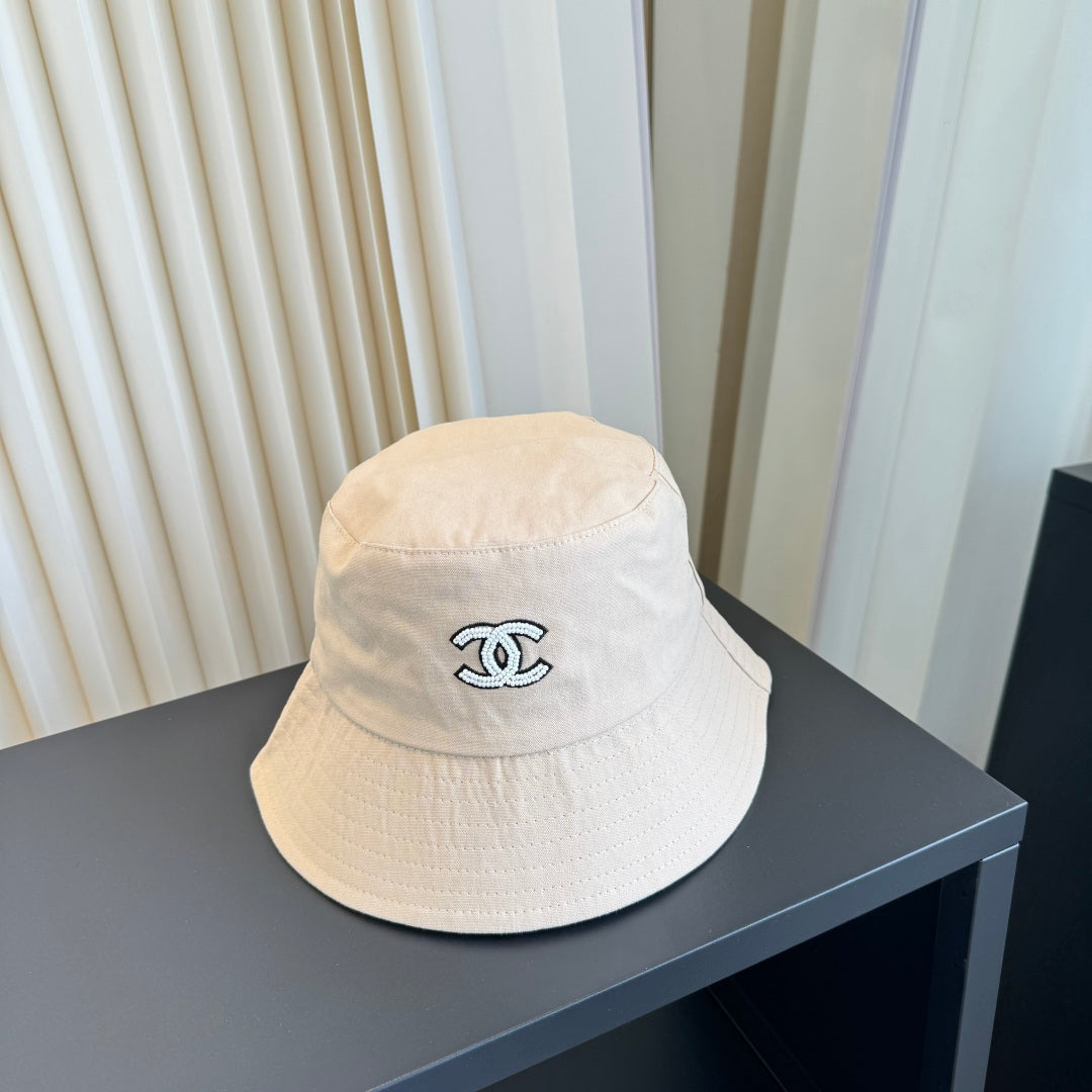 CHANEL 26S EMBROIDERED CC BUCKET HAT 337814