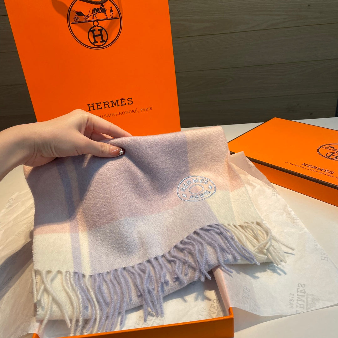 HERMES 25S SCARF 180 IN CASHMERE 989916