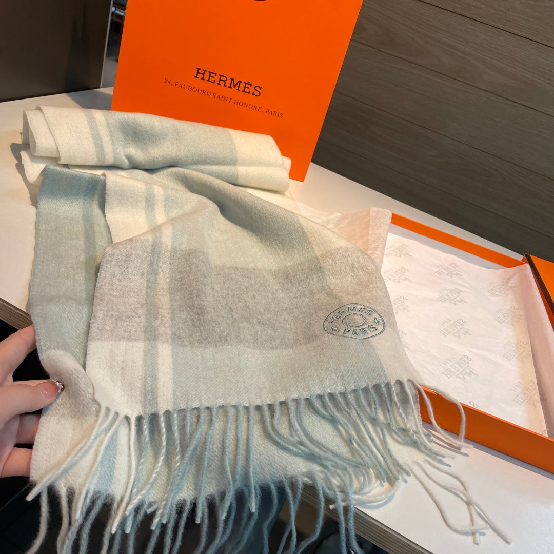 HERMES 25S SCARF 180 IN CASHMERE 989917