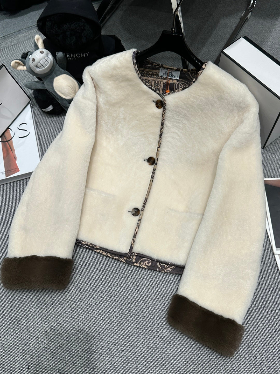 HERMES 25S REVERSIBLE FUR JACKET 473
