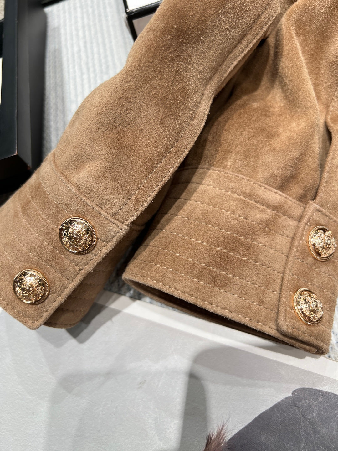 CELINE 26S SUEDE ZIP-UP JACKET 560