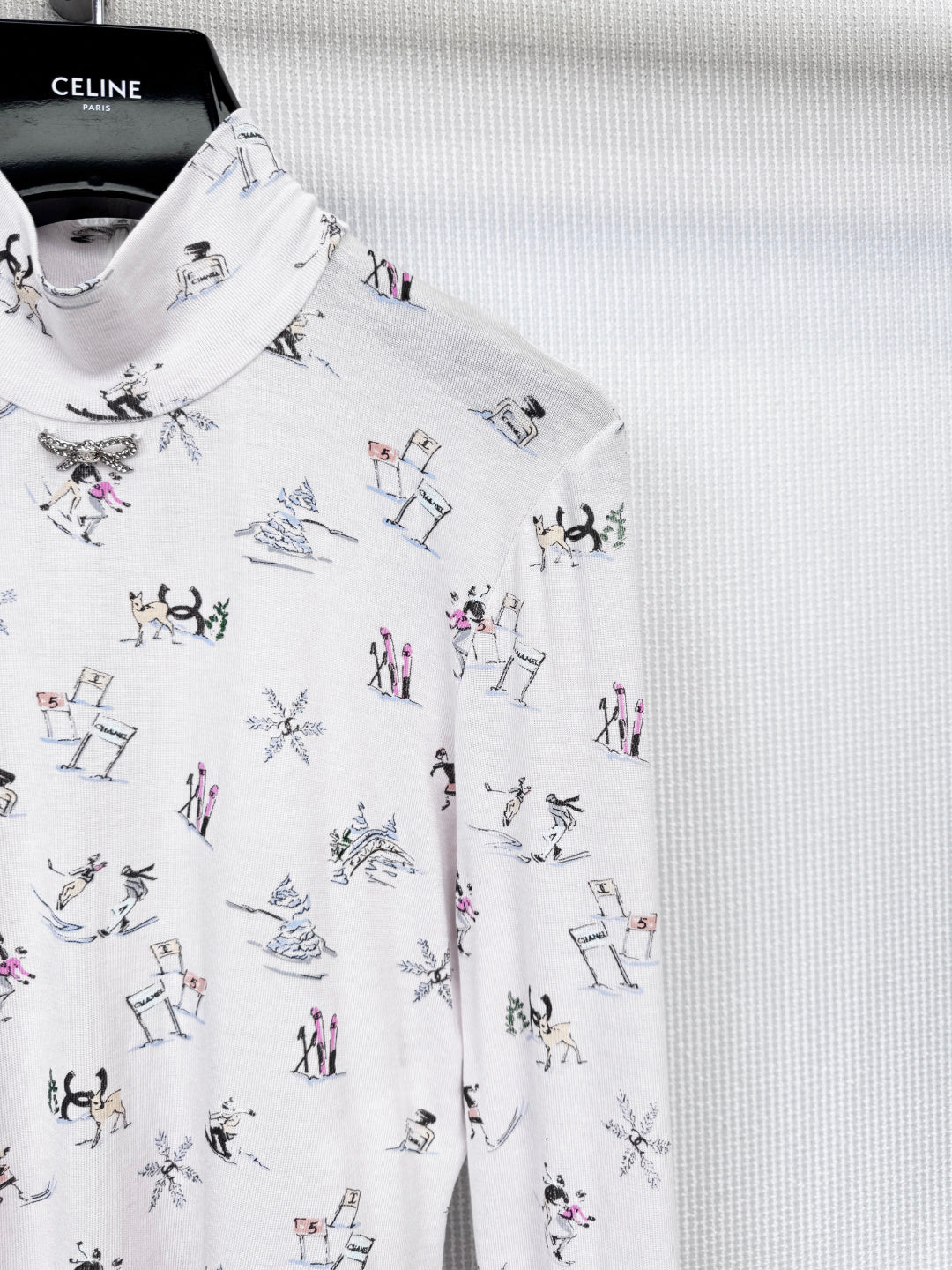 CHANEL 25S PATTERNED TURTLENECK SWEATER 380