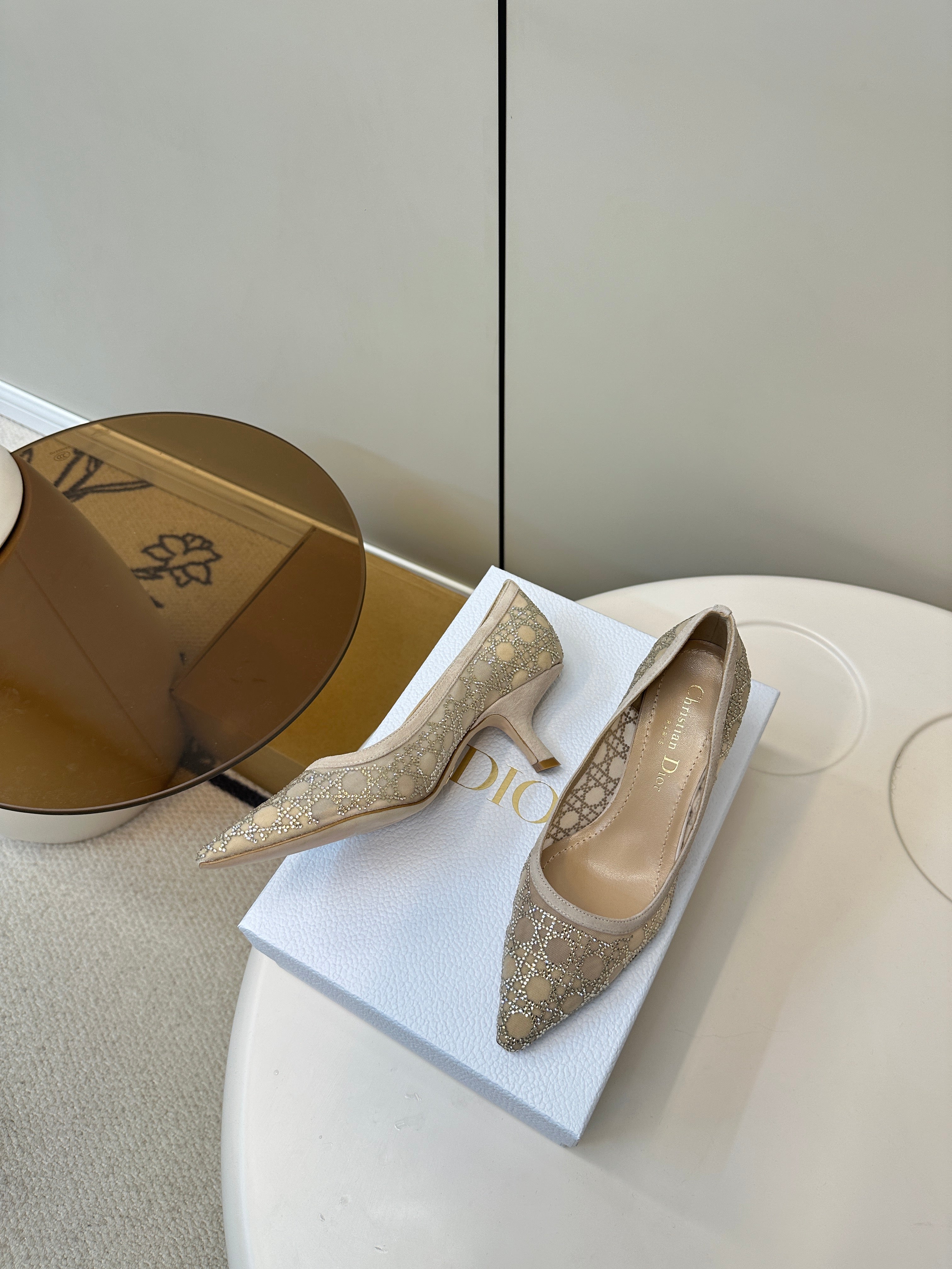 POINTED TOE HEELS 55MM IN NUDE MESH WITH RHINESTONES