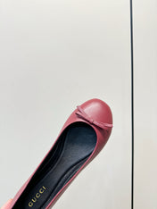 GUCCI 26S ROUND TOE BALLET FLATS IN DARK RED LAMBSKIN