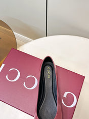 GUCCI 26S ROUND TOE BALLET FLATS IN DARK RED LAMBSKIN