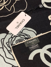 CHANEL 25S SCARF 140 CM IN CASHMERE AND SILK 943336
