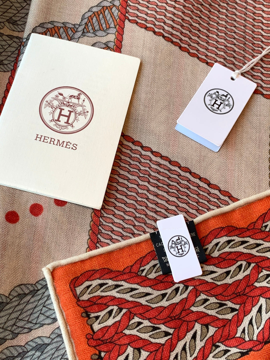 HERMES 25S SCARF 140 IN SILK 989535