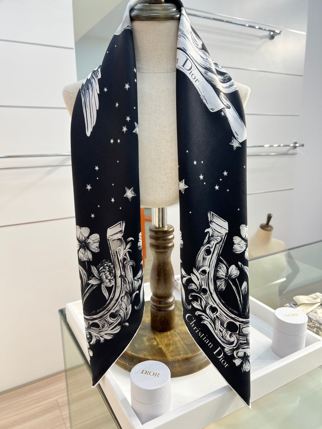 DIOR 26S SCARF 90CM IN SILK 274733
