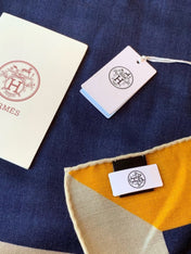HERMES 26S SCARF 140 IN CASHMERE AND SILK 304242