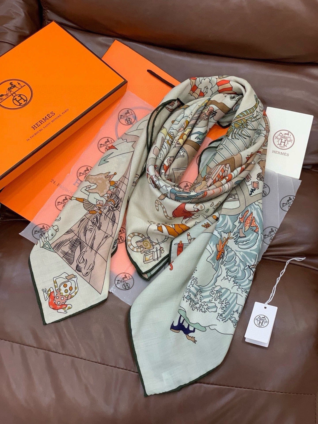 HERMES 26S SCARF 135 IN CASHMERE AND SILK 304247