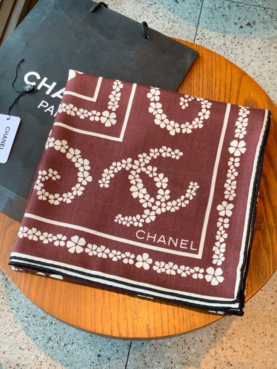 CHANEL 26S SCARF 135 IN CASHMERE AND SILK 309372