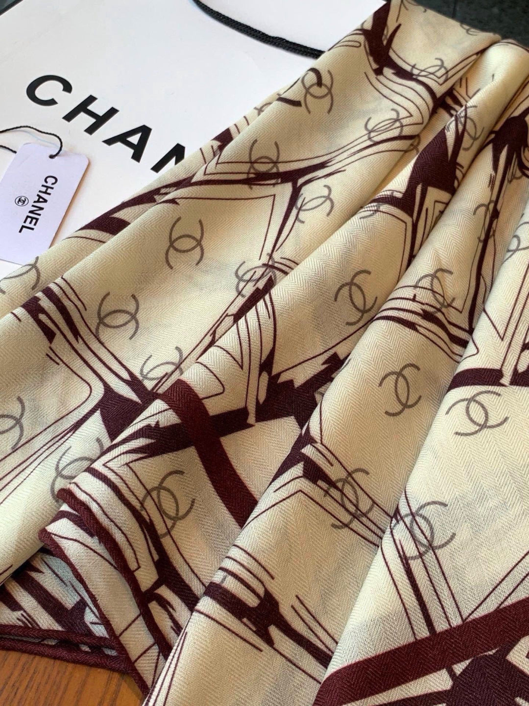 CHANEL 26S SCARF 135 IN CASHMERE AND SILK 309912